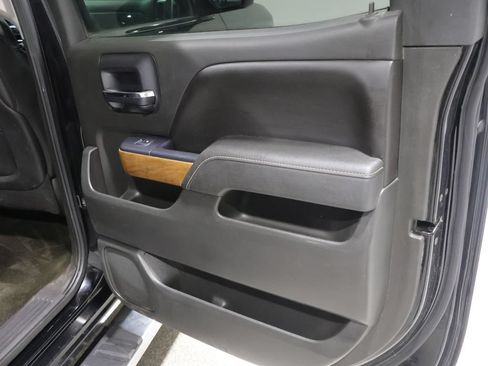 Used 2015 Chevrolet Silverado 1500 LTZ w/ LTZ Plus Package AWD/4WD image 21