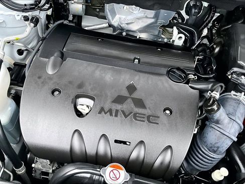 Used 2024 Mitsubishi Outlander Sport AWD image 32