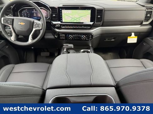 New 2026 Chevrolet Silverado 1500 LTZ w/ LTZ Premium Package AWD/4WD image 13