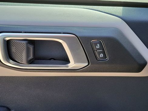 Used 2024 Ford Bronco Wildtrak image 24