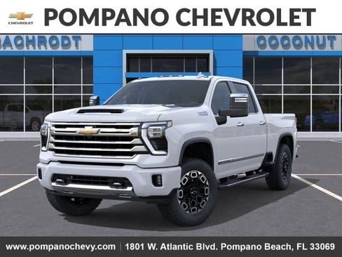 New 2026 Chevrolet Silverado 2500 High Country w/ High Country Premium Package AWD/4WD image 6