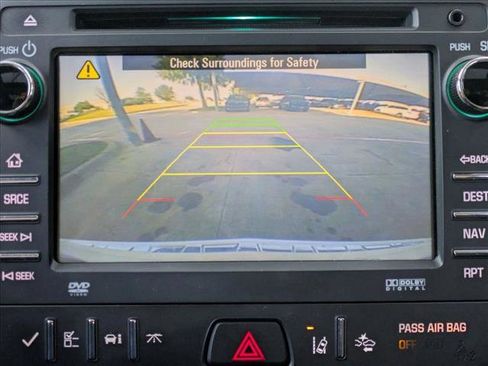Used 2015 Chevrolet Traverse LTZ image 13