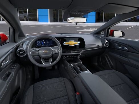 New 2026 Chevrolet Equinox EV LT FWD image 15