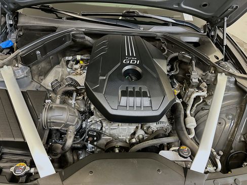 Used 2023 Genesis G70 2.0T image 35