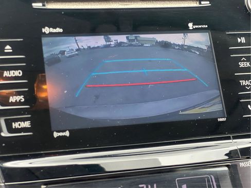 Used 2016 Toyota Prius V Five FWD image 6