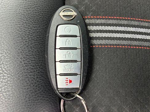 Used 2024 Nissan Altima 2.5 SR FWD image 26