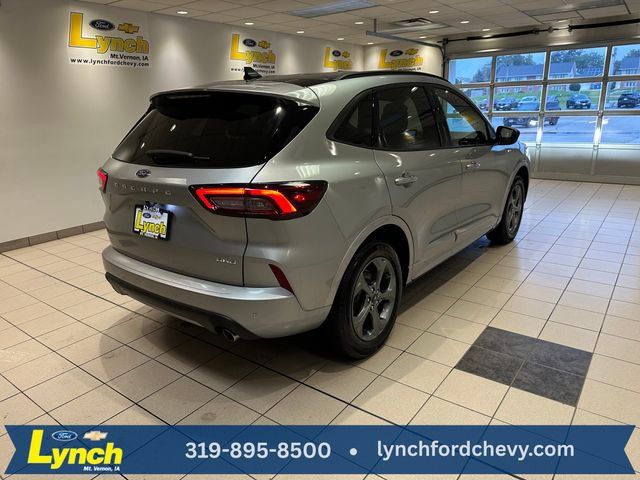Used 2024 Ford Escape ST-Line w/ Tech Pack #1 AWD/4WD image 27