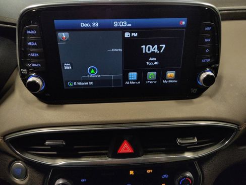 Used 2020 Hyundai Santa Fe Limited image 25