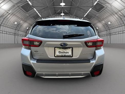 Used 2021 Subaru Crosstrek 2.0i Premium image 7