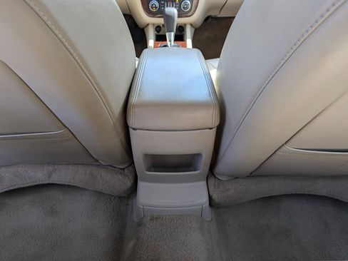 Used 2011 Chevrolet Impala LT w/ Luxury Edition Package FWD image 36