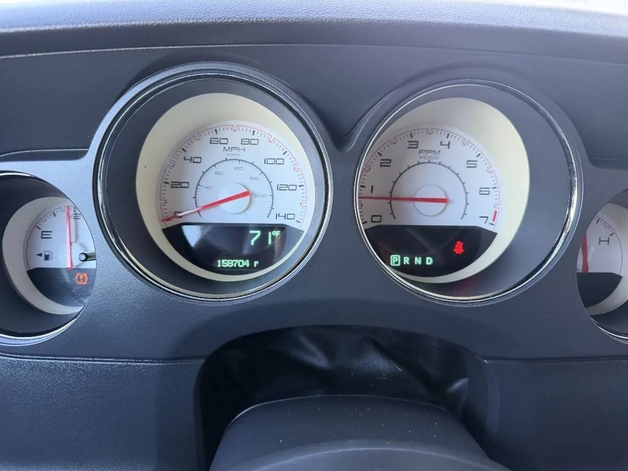 Used 2013 Dodge Challenger SXT RWD image 20