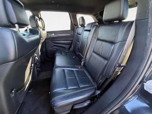 Used 2016 Jeep Grand Cherokee Limited RWD image 14