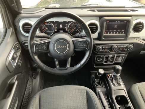 Used 2021 Jeep Wrangler Unlimited Sport AWD/4WD image 19