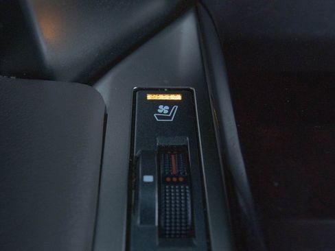 Used 2019 Lexus GX 460 Premium image 24