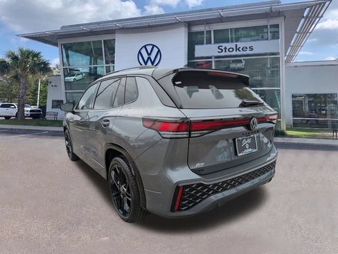 New 2026 Volkswagen Tiguan SE R-Line FWD image 6