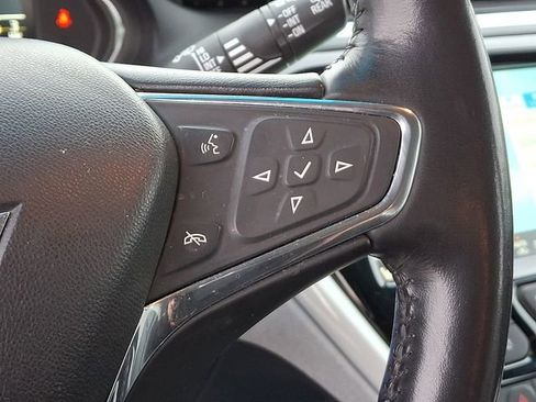 Used 2020 Chevrolet Bolt Premier w/ Infotainment Package image 25