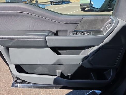 Used 2024 Ford F150 XLT w/ Mobile Office Package image 18