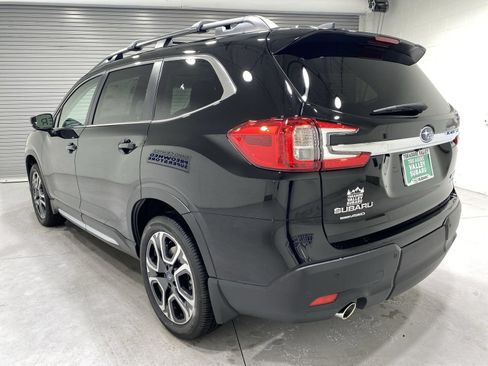 New 2026 Subaru Ascent Limited AWD/4WD image 6