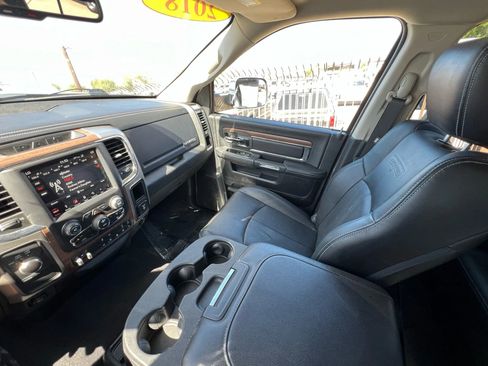 Used 2018 RAM 3500 Laramie image 28