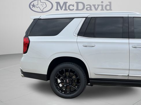Used 2023 GMC Yukon Denali RWD image 35