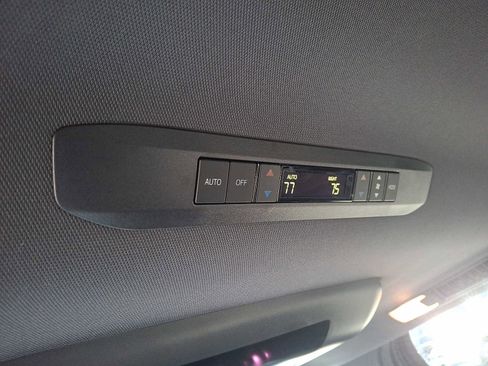 Used 2022 Toyota Sienna XSE w/ XSE Plus Package image 13