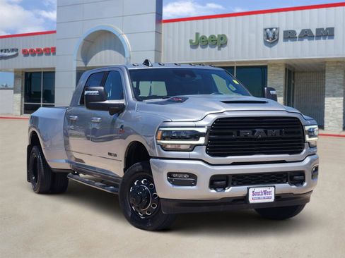 Used 2024 RAM 3500 Laramie w/ Night Edition AWD/4WD image 1