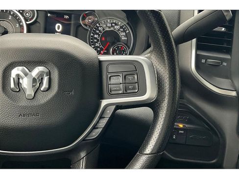 Used 2022 RAM 2500 Big Horn w/ Cold Weather Group image 19