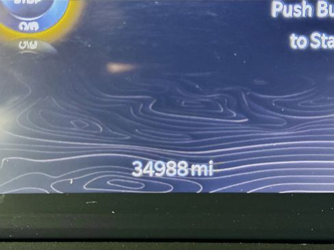 Used 2024 Jeep Grand Cherokee L Limited w/ Luxury Tech Group II image 19