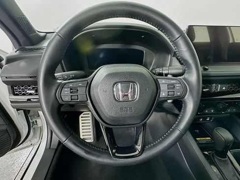 Used 2025 Honda Accord Sport image 22