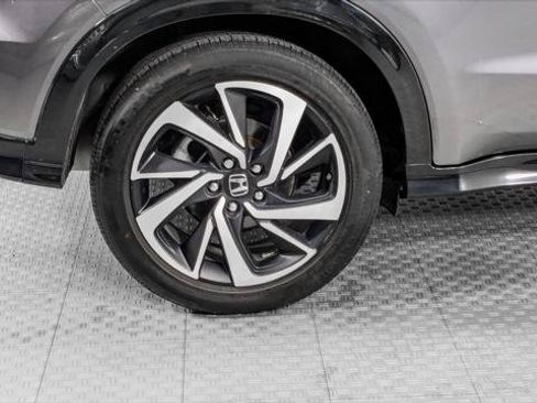 Used 2020 Honda HR-V Sport image 34