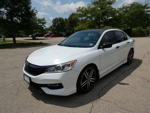 Used 2017 Honda Accord Sport Special Edition image 1