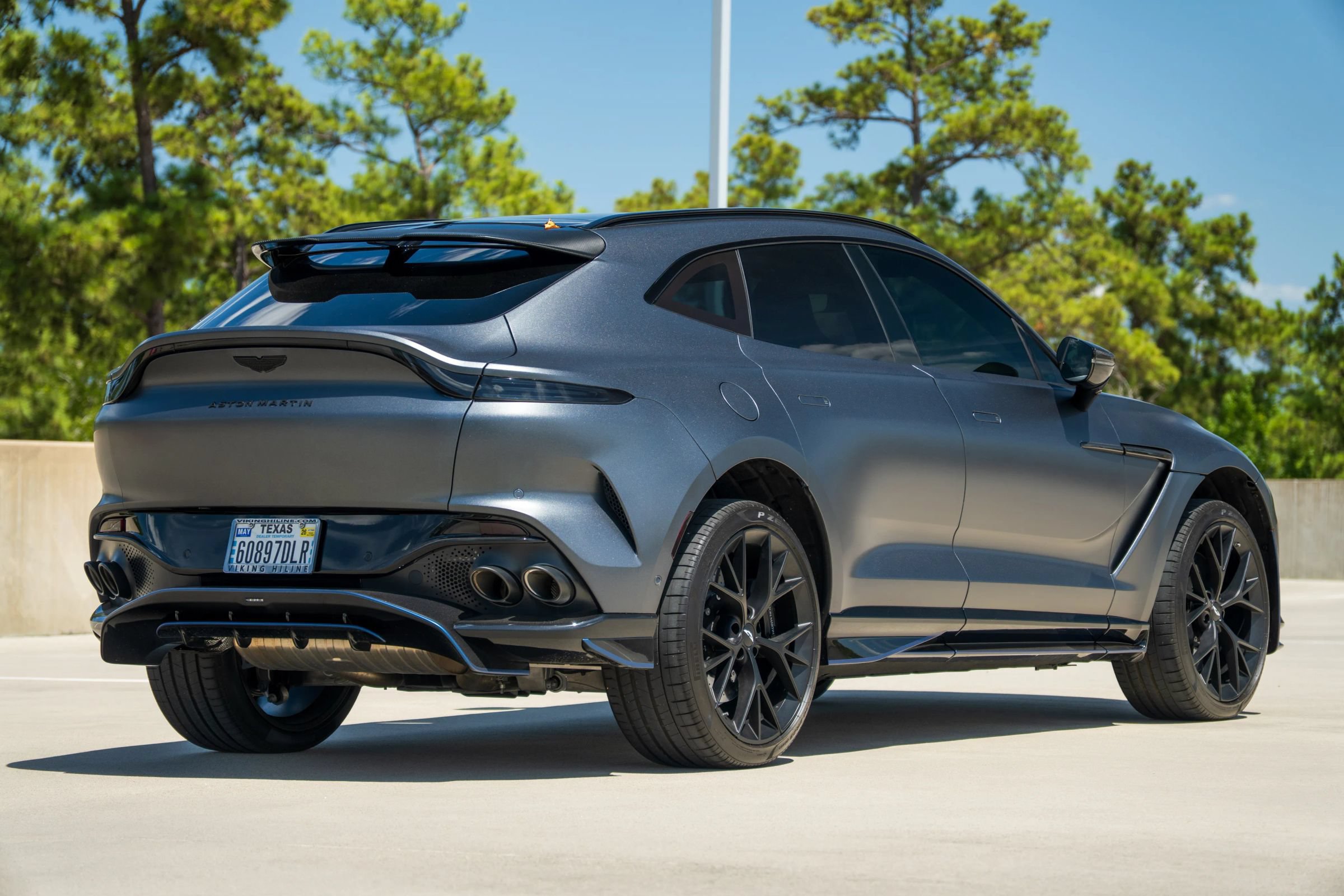 Used 2025 Aston Martin DBX 707 AWD/4WD image 9