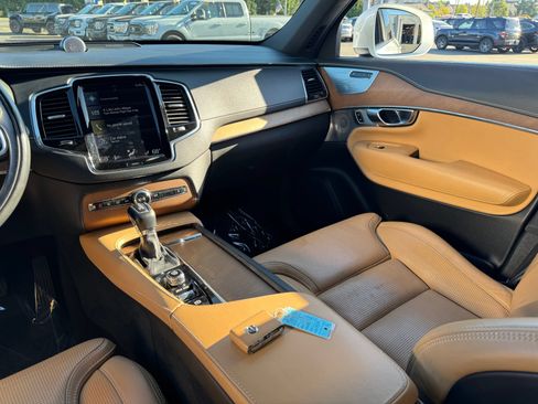 Used 2018 Volvo XC90 T6 Inscription w/ Convenience Package AWD/4WD image 20
