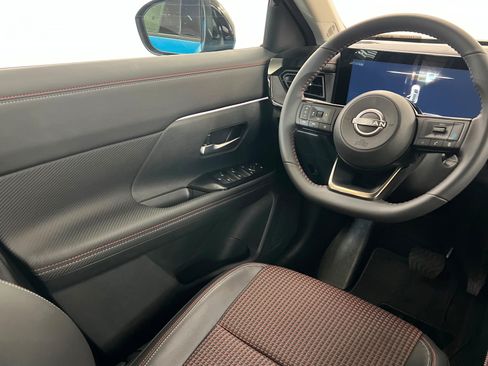 New 2026 Nissan Kicks SR FWD image 11