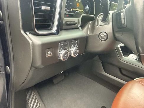 Used 2023 GMC Sierra 1500 Denali Ultimate AWD/4WD image 23