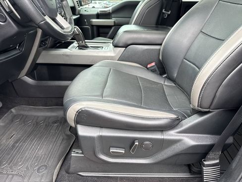 Used 2018 Ford F150 Raptor w/ Equipment Group 802A Luxury AWD/4WD image 9