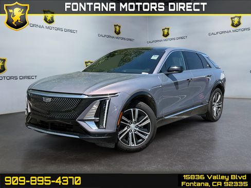 Used 2024 Cadillac Lyriq Luxury w/ LPO, Floor Liner Package RWD image 1