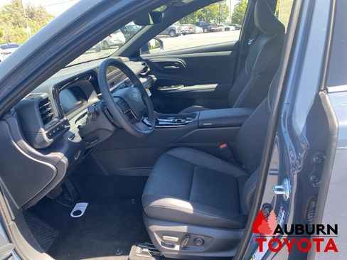 New 2026 Toyota Crown Signia AWD/4WD image 30
