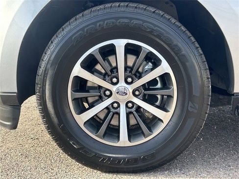 Used 2020 Ford Expedition XLT w/ Cargo Package image 10