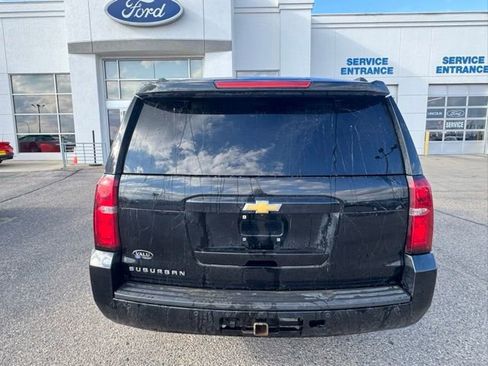 Used 2010 Chevrolet Tahoe LT w/ Luxury Package AWD/4WD image 6