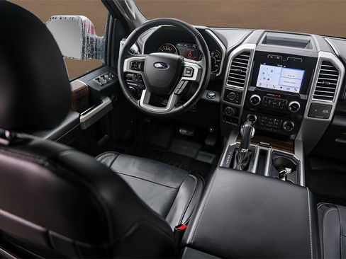 Used 2016 Ford F150 Lariat w/ Equipment Group 502A Luxury image 26