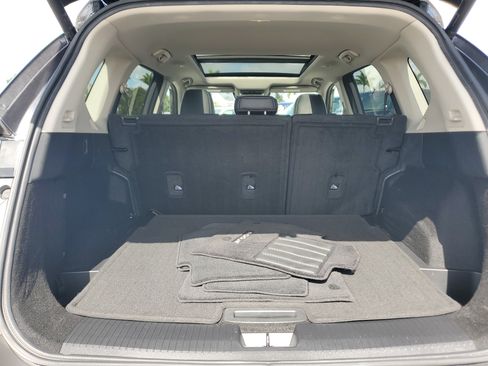 Used 2021 Nissan Rogue SV w/ Premium Package image 23