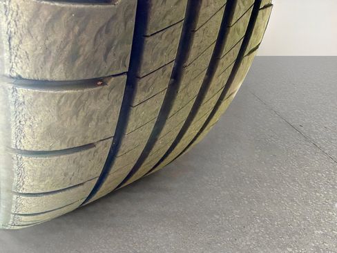 Used 2023 Volkswagen GTI 40th Anniversary Edition image 37