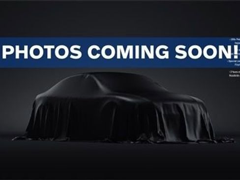 Used 2022 Volkswagen Tiguan SE image 1