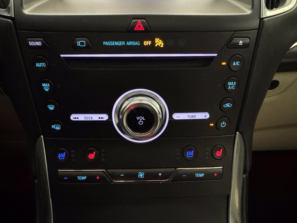 Used 2019 Ford Edge Titanium w/ Equipment Group 301A AWD/4WD image 36