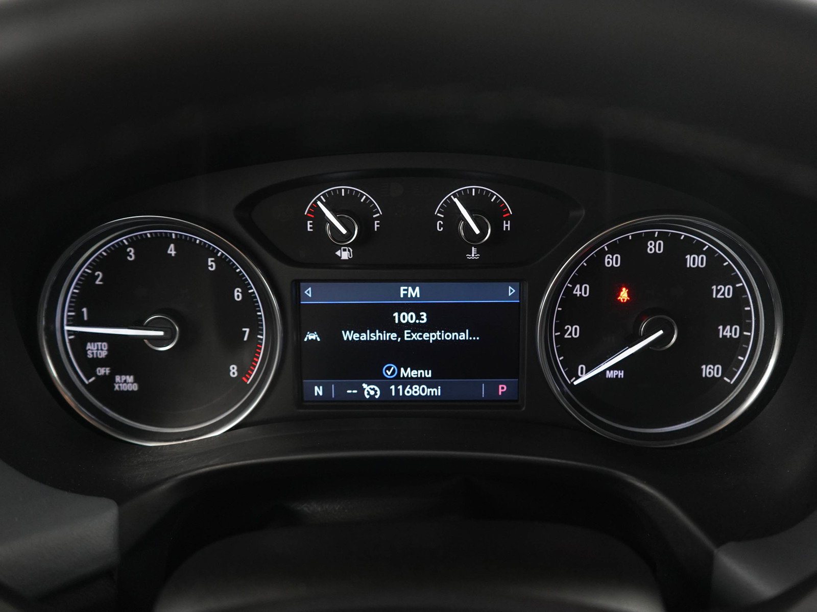 Used 2023 Buick Enclave Essence w/ Sport Touring Edition AWD/4WD image 25