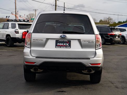 Used 2010 Subaru Forester 2.5X image 10