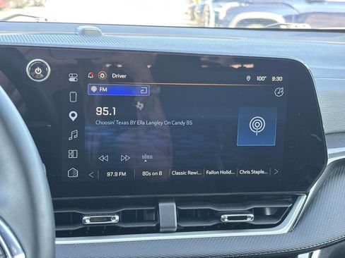 Used 2026 Chevrolet Equinox LT FWD image 18