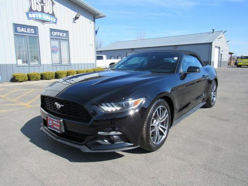 Used 2016 Ford Mustang Premium image 1