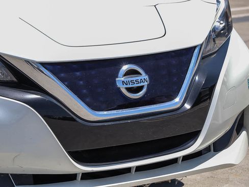 Used 2021 Nissan Leaf SL Plus FWD image 5